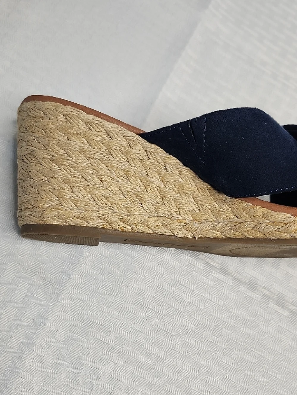 Tommy Bahama Navy Espadrille Wedge Sandals size 9.5